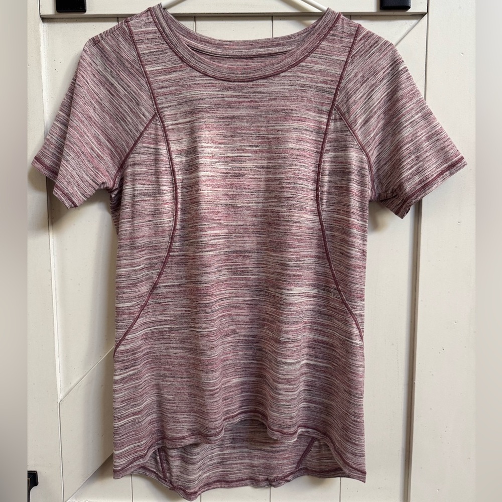 Lululemon Make Miles Count Short Sleeve Size 6